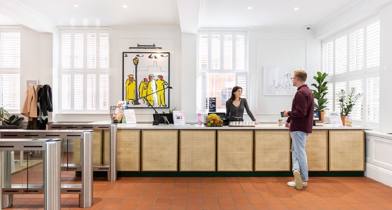 مركز أعمال Soho Square 21 Rent office Soho Square 21 — photo 7