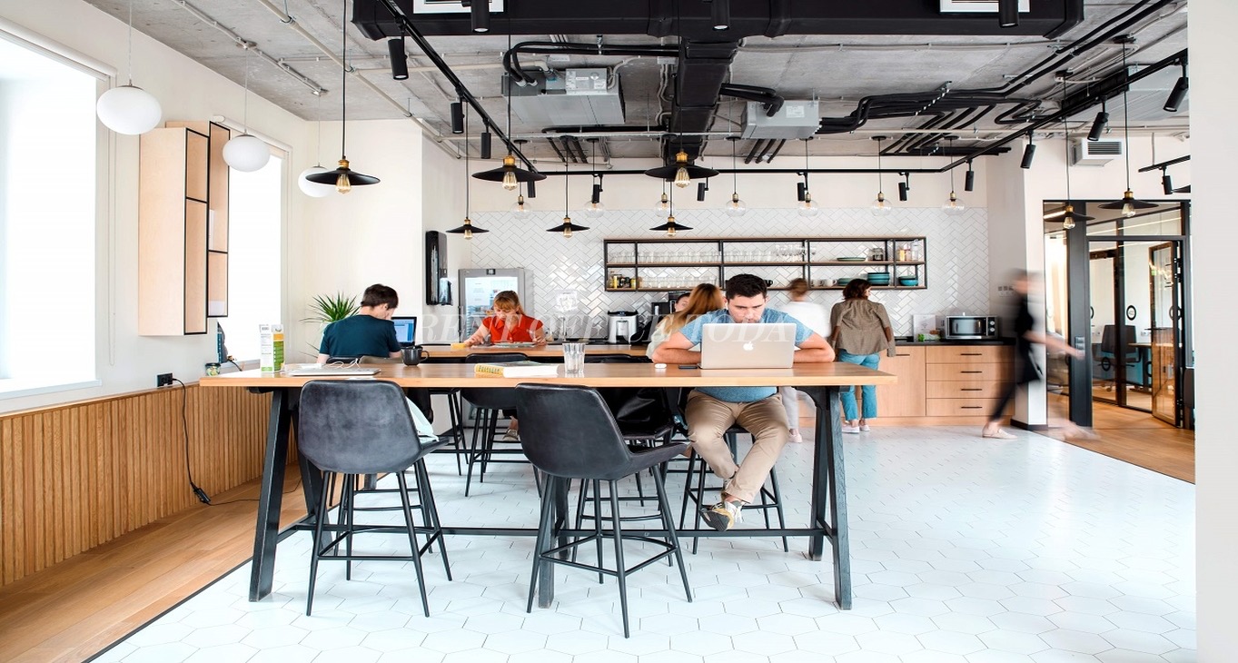 Rent office Coworking Gardens of Pekin — photo 3