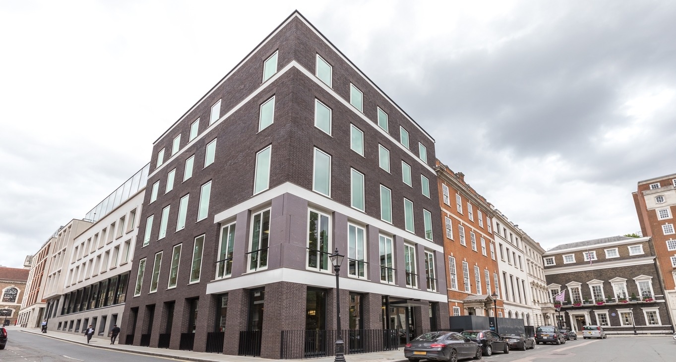Rent office St James's Square — photo 9