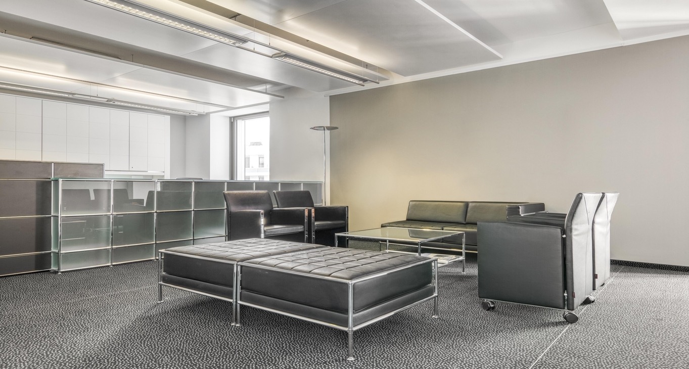 Businesscenter Regus Stachus Rent office Regus Stachus — photo 1