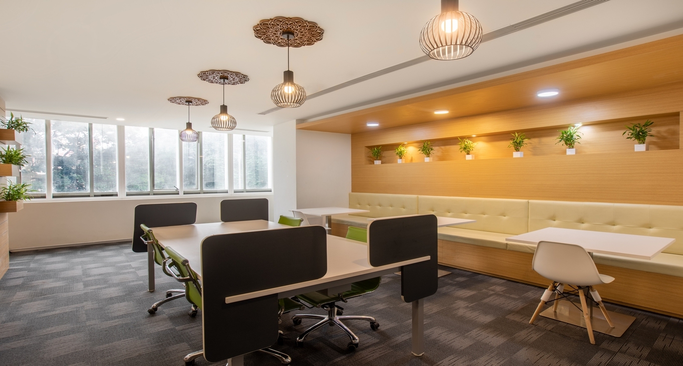 Rent office Supreme Overseas Exports Building — photo 1