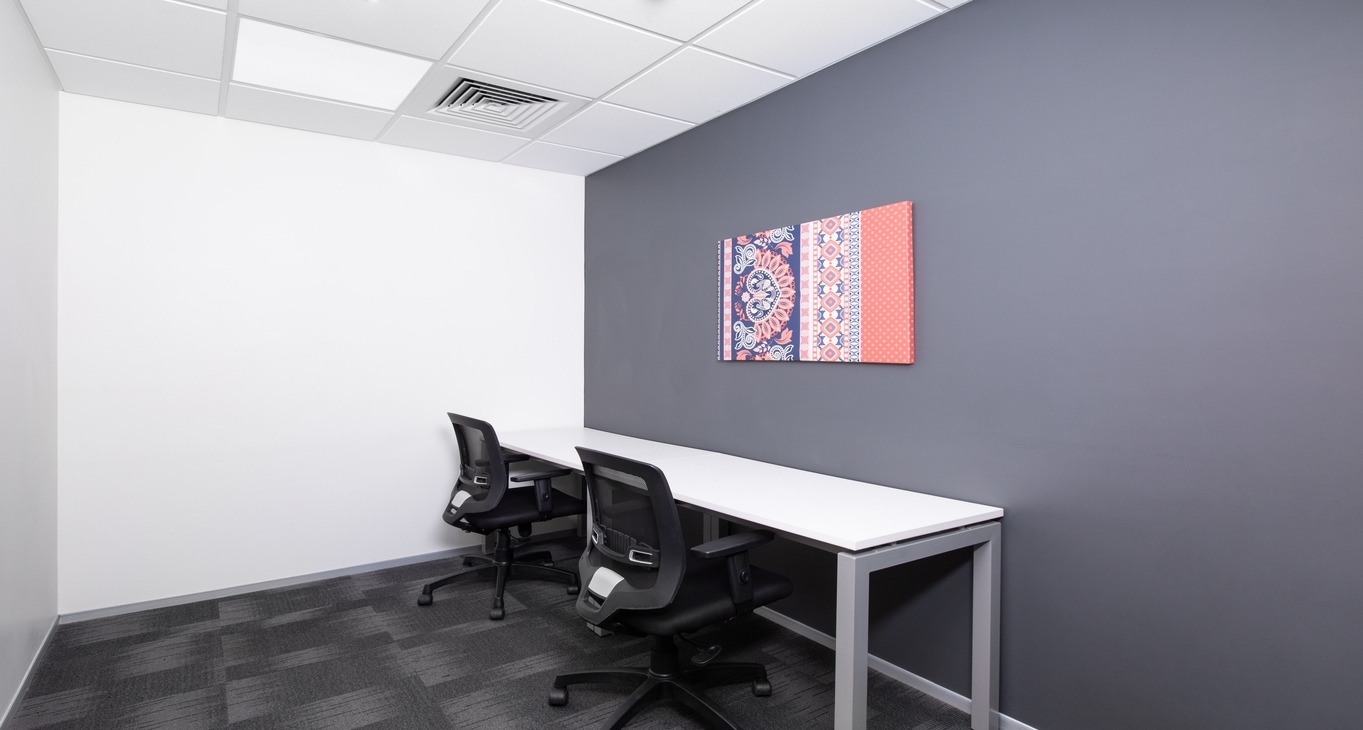 Rent office Supreme Overseas Exports Building — photo 3