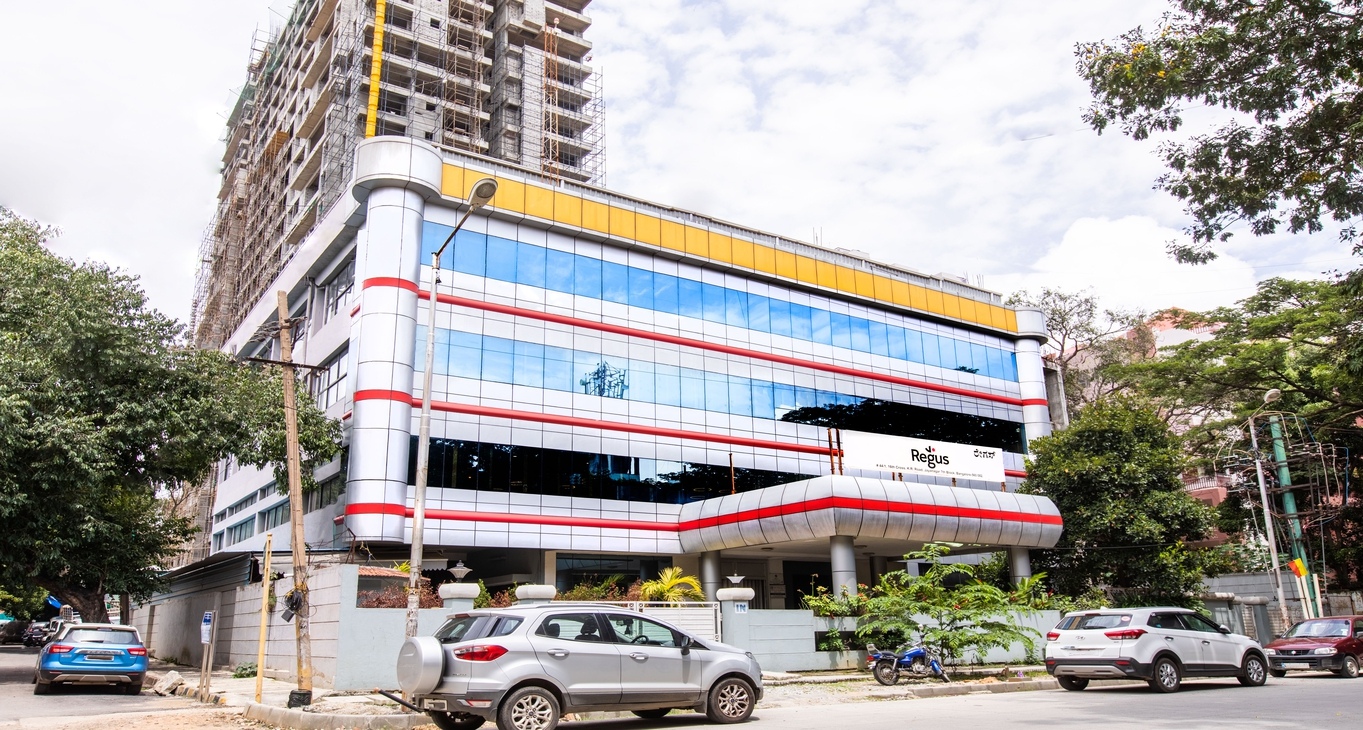 Rent office Supreme Overseas Exports Building — photo 9