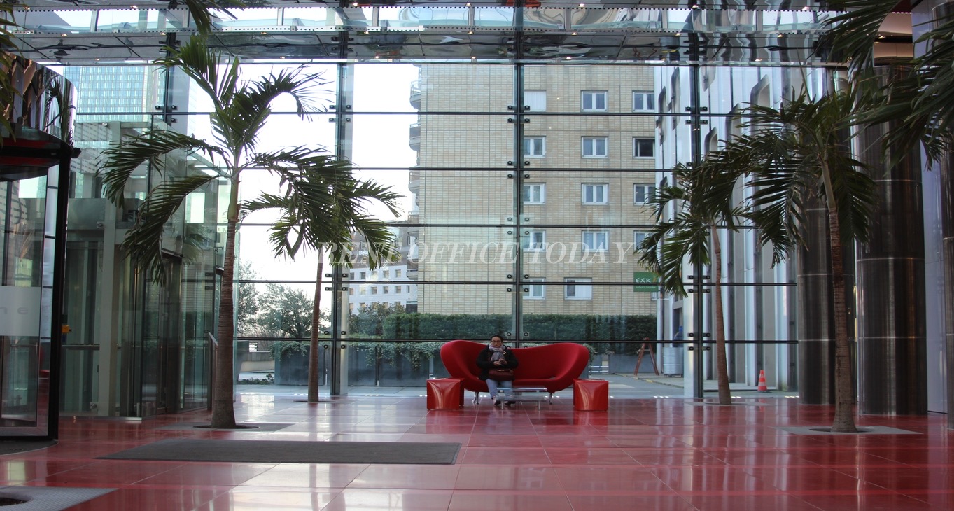 Rent office TOUR ARIANE — photo 4