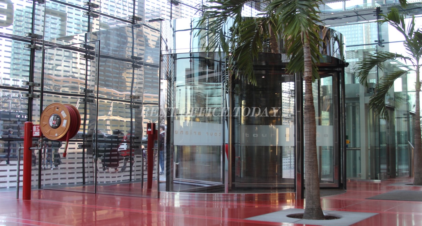 Rent office TOUR ARIANE — photo 2