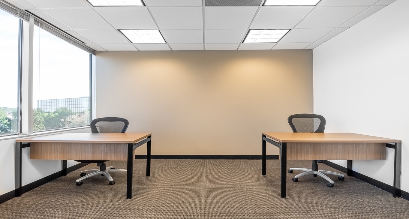 Rent office Tamarac Plaza II — photo 3