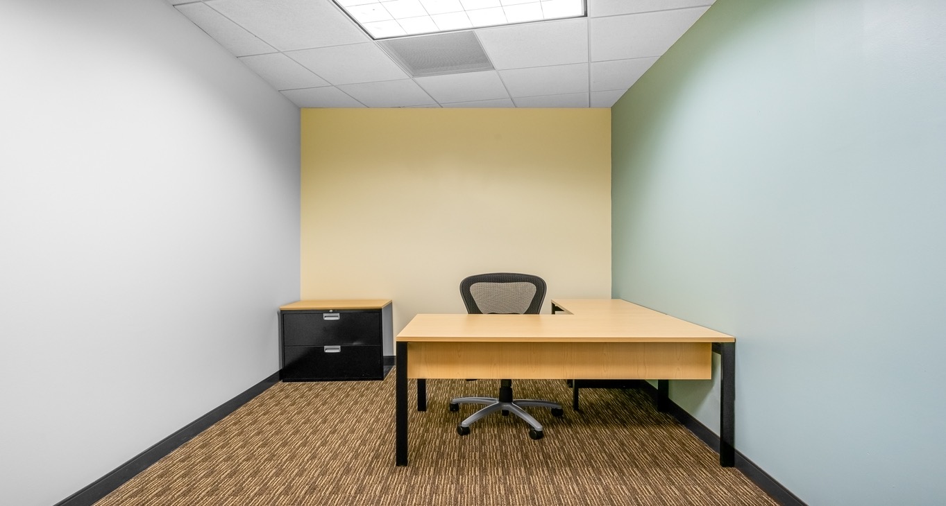 Rent office The Crescent — photo 1