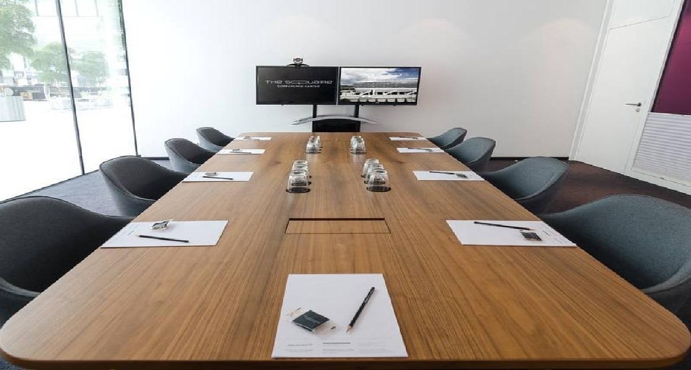Business center The Squaire 12 Rent office The Squaire 12 — photo 3