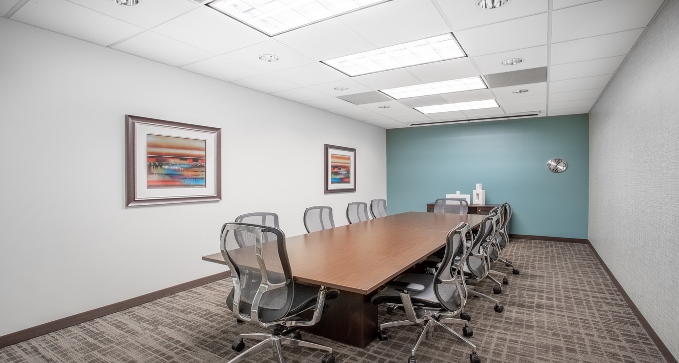 Businesscenter Topaz Building Rent office Topaz Building — photo 6