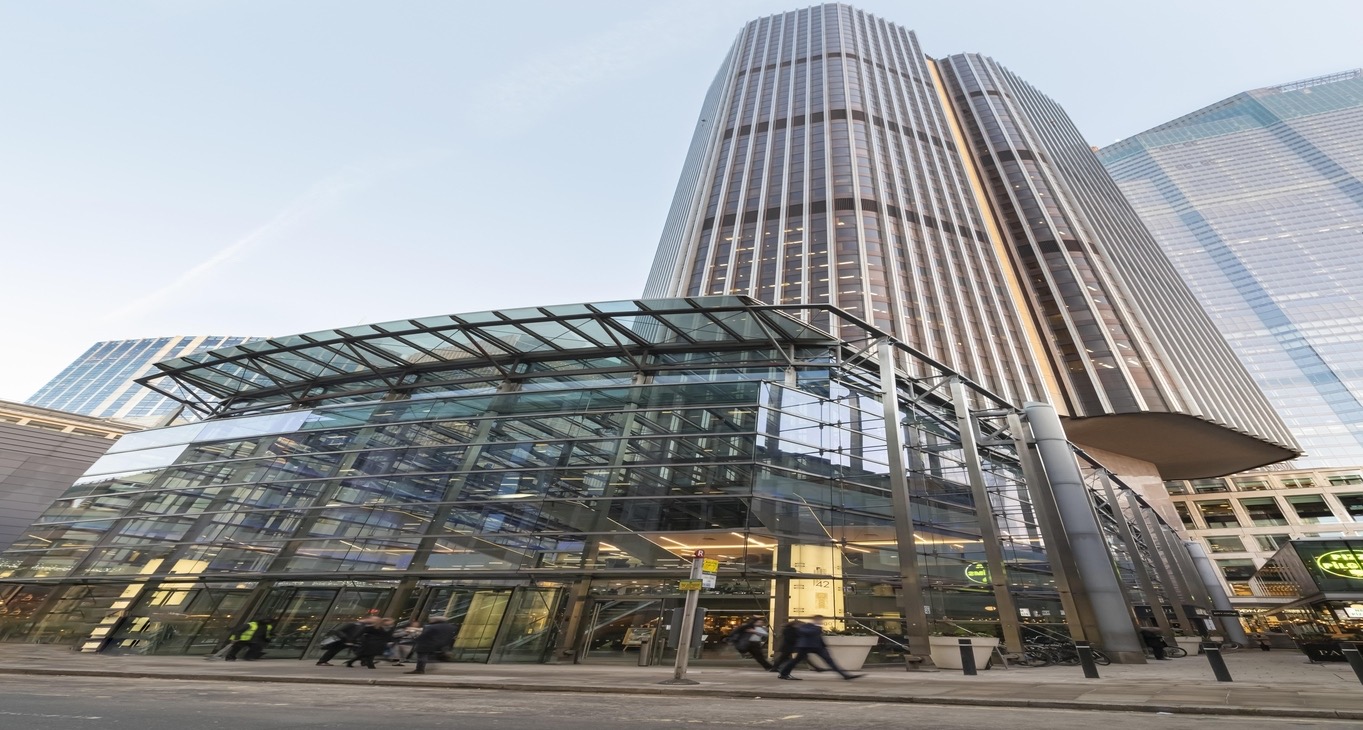 Pusat perniagaan Tower 42 Rent office Tower 42 — photo 1