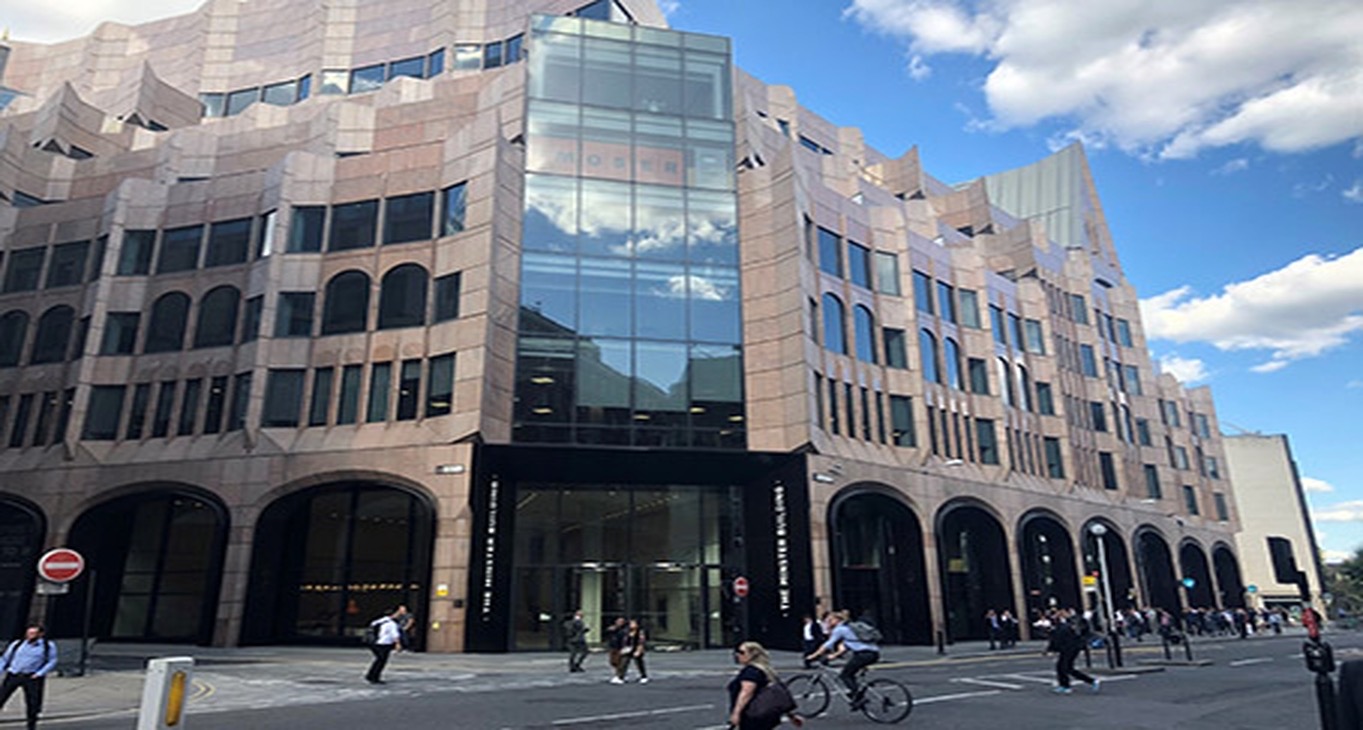 Rent office Tower Hill — photo 11