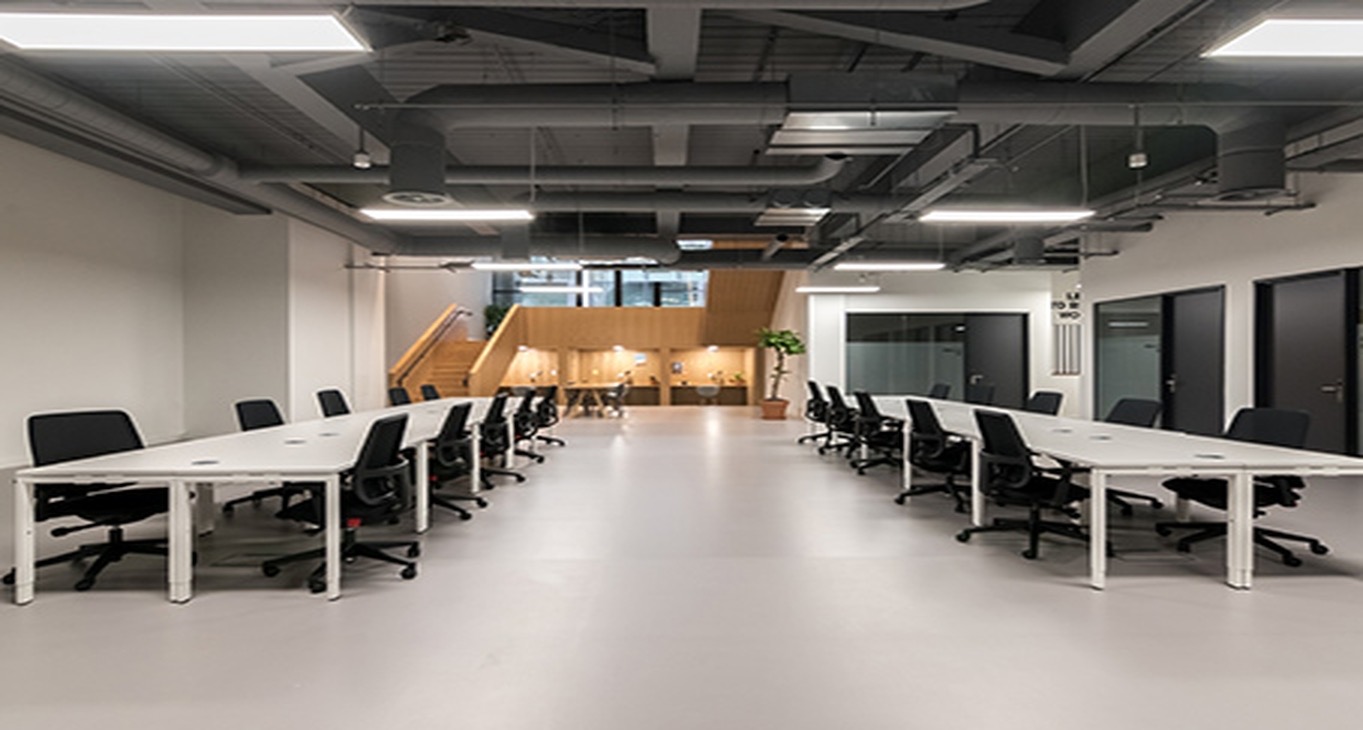 Rent office Tower Hill — photo 3