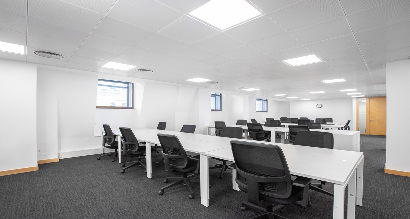 Rent office Trafalgar Square — photo 3