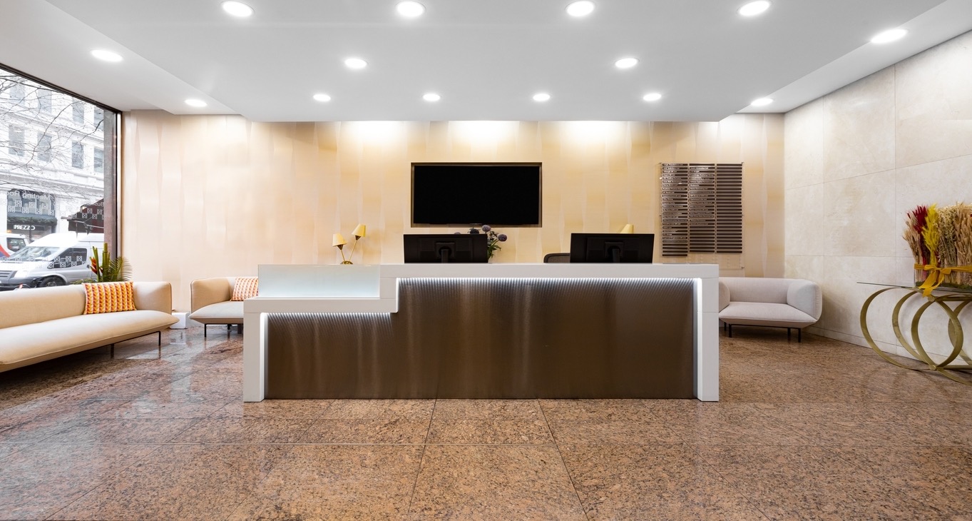 Rent office Trafalgar Square — photo 5