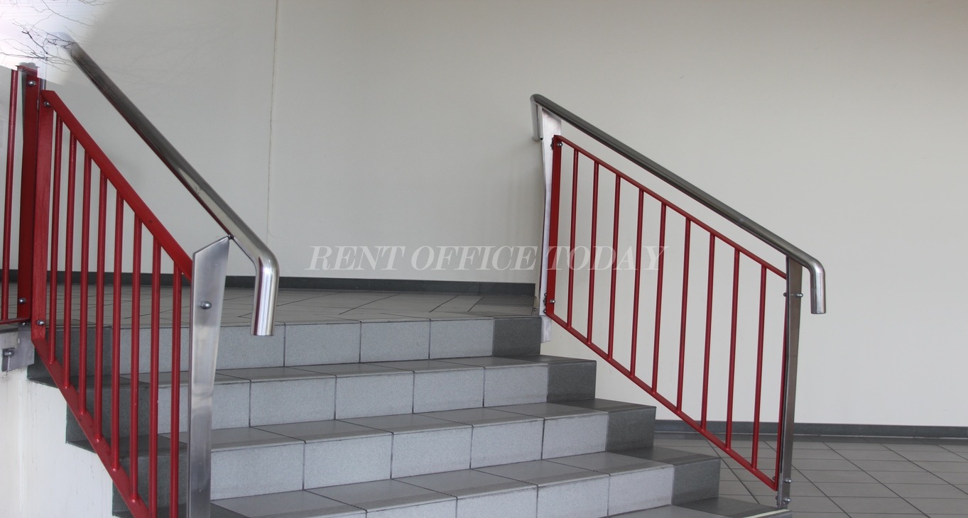 Rent office U6 Center Siebenhirten — photo 4