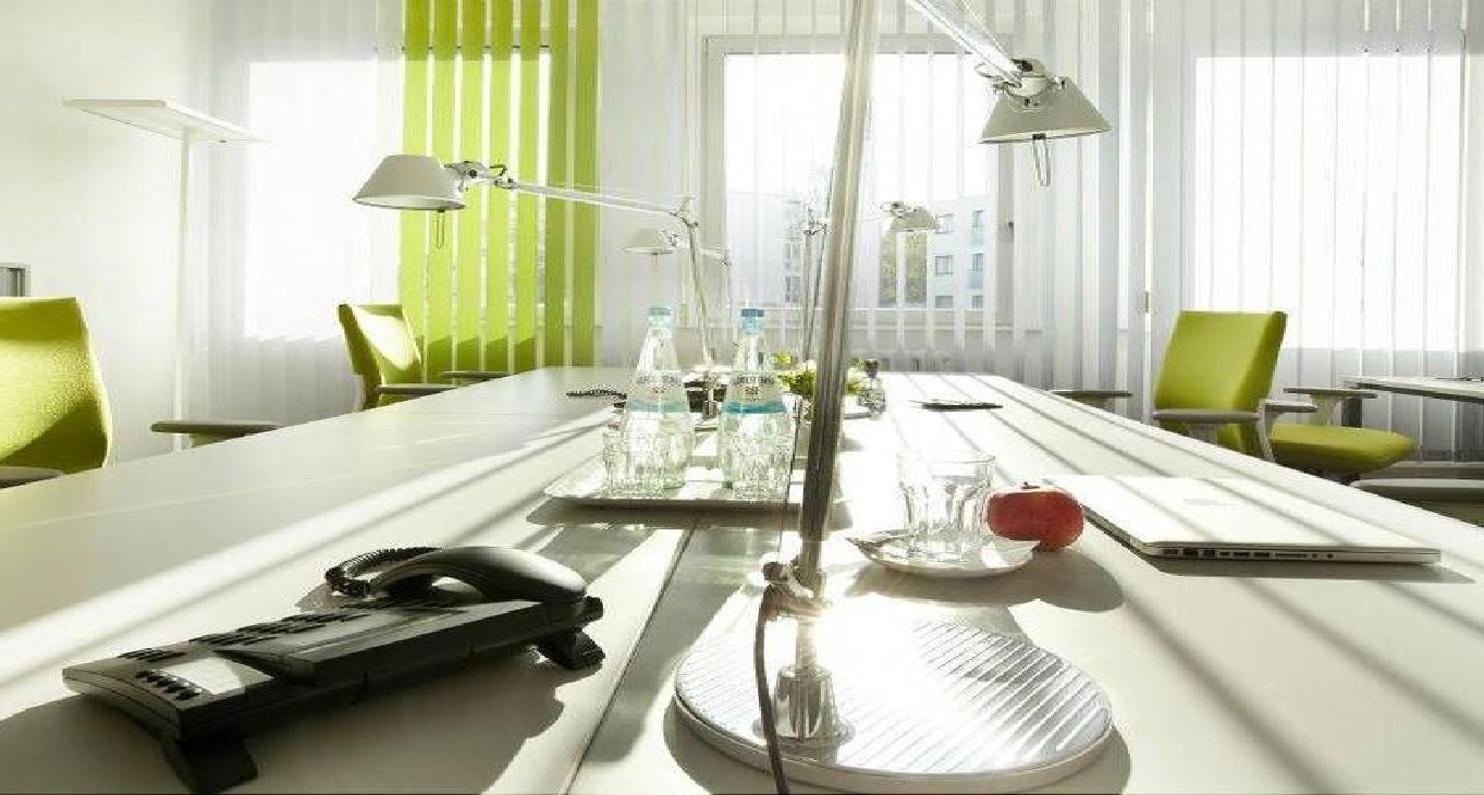 Rent office Uhlandstraße 20-25 — photo 3