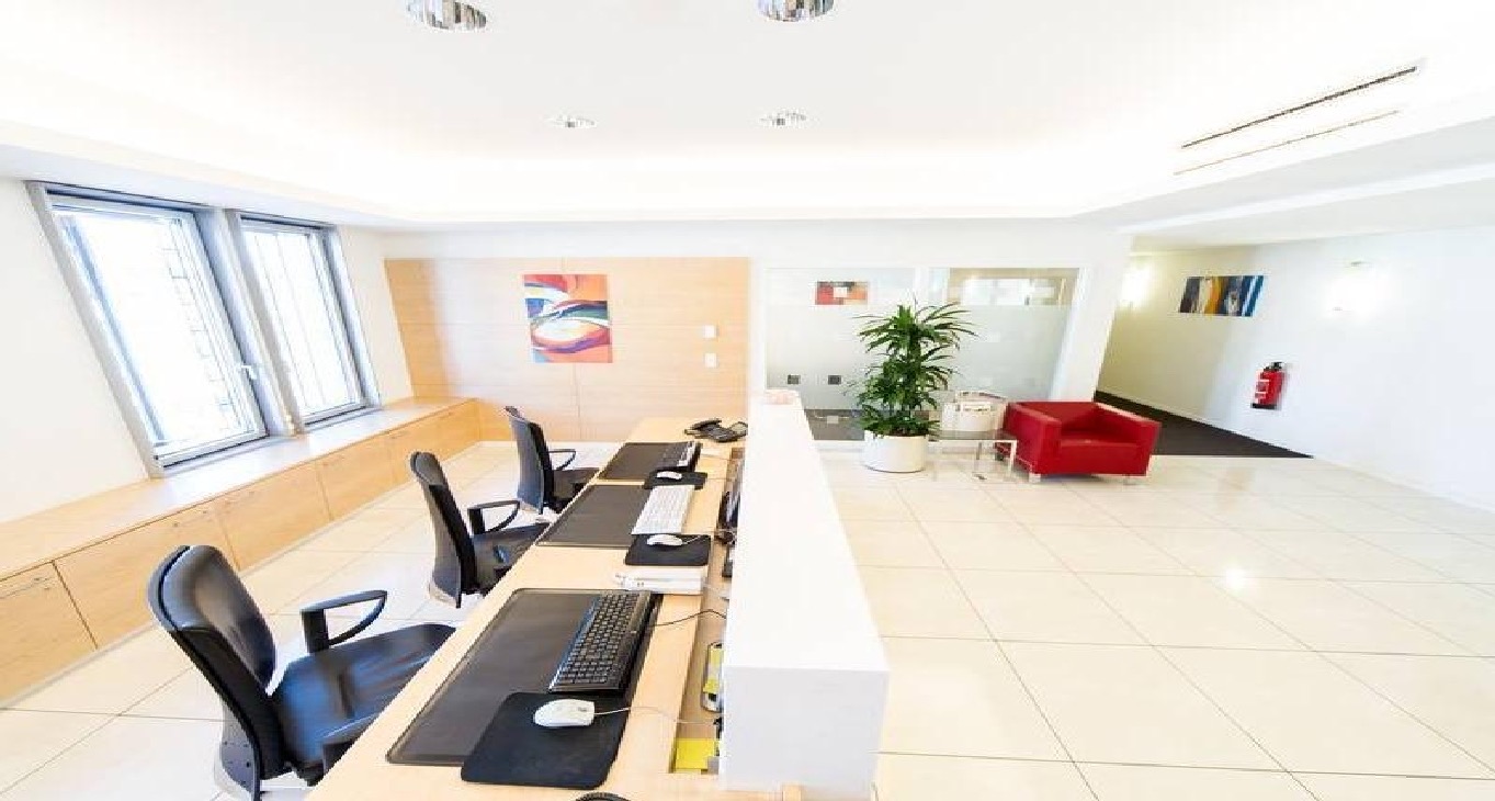 Rent office Spaces Design Offices Unter den Linden — photo 11