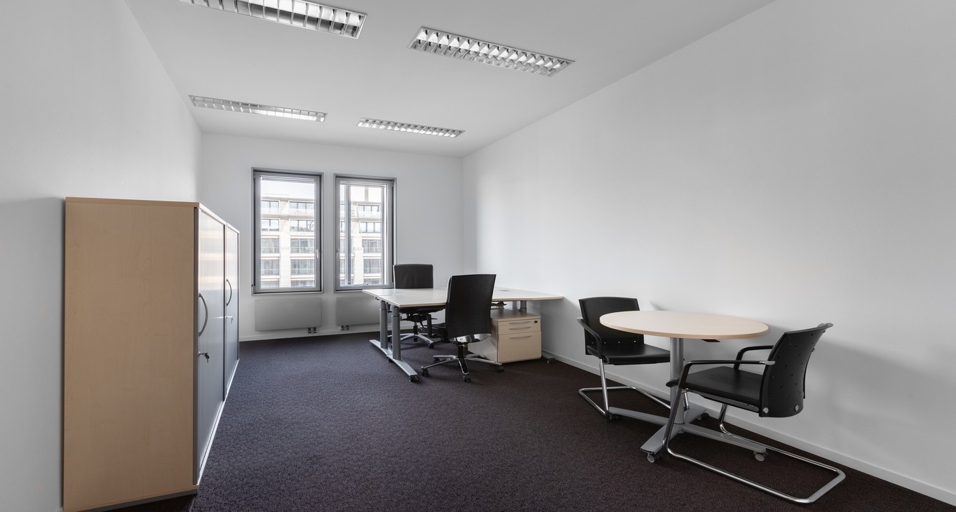 Rent office Spaces Design Offices Unter den Linden — photo 4
