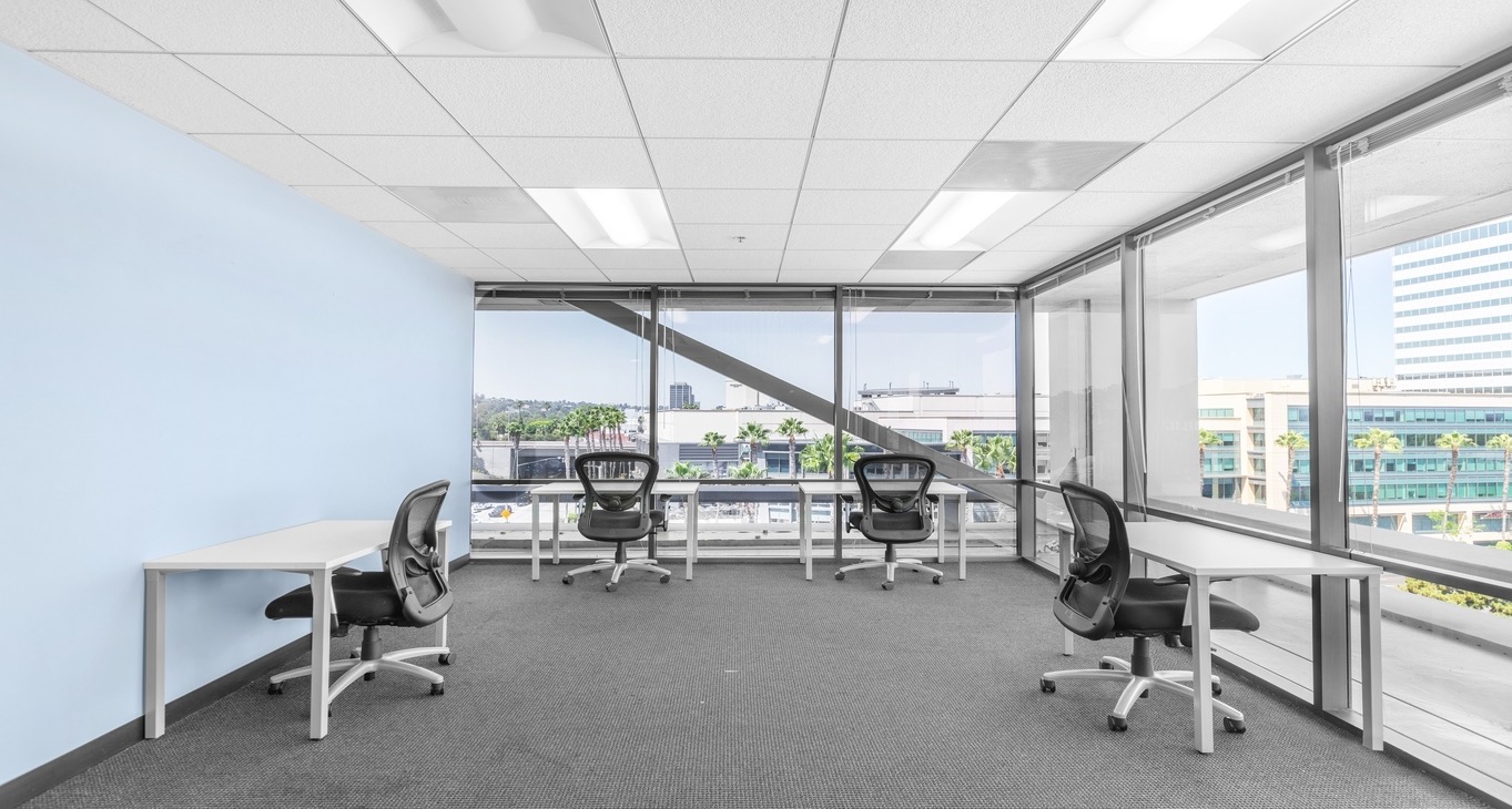 Rent office Valley Office Plaza — photo 7