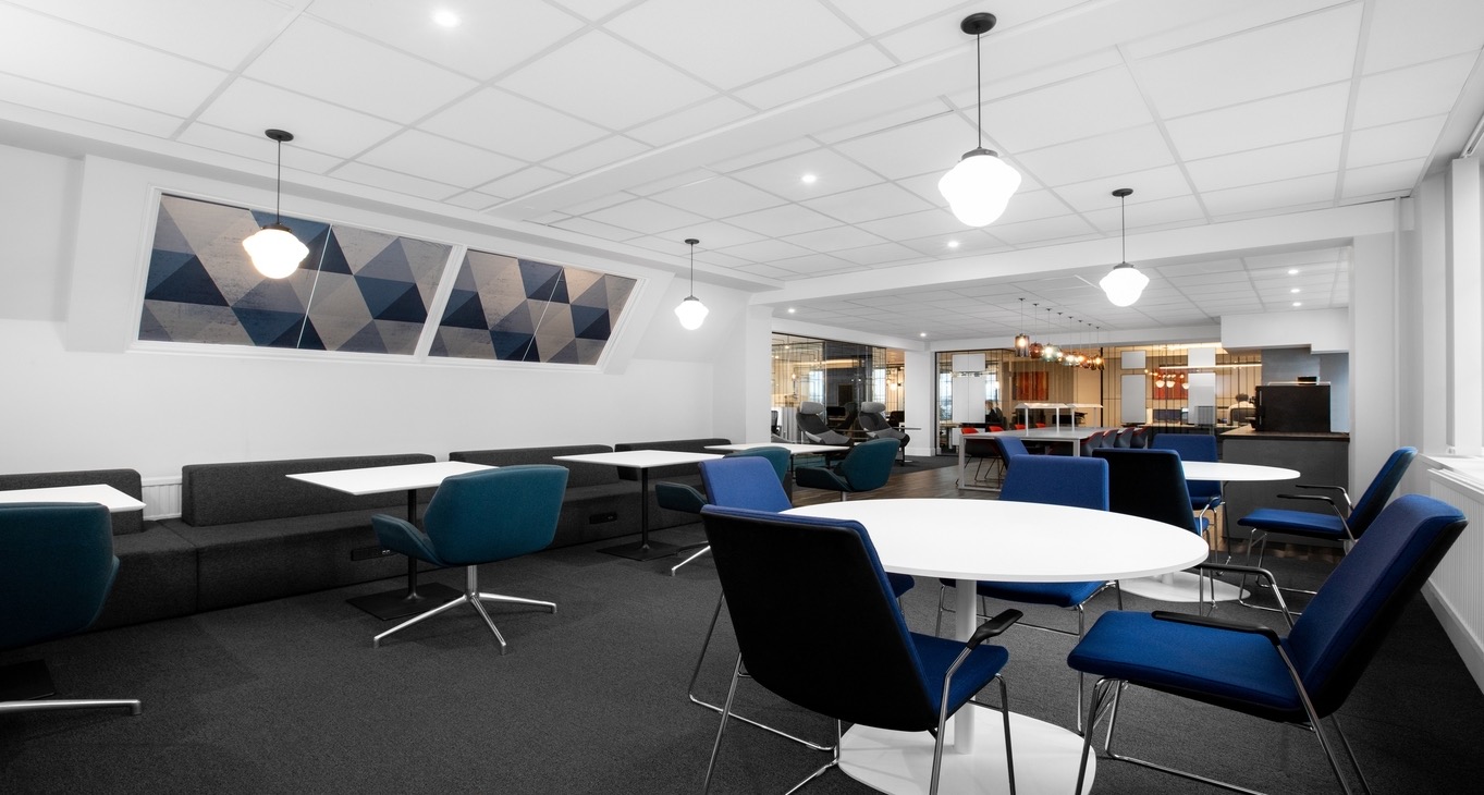 Rent office Victoria Grosvenor Gardens — photo 6