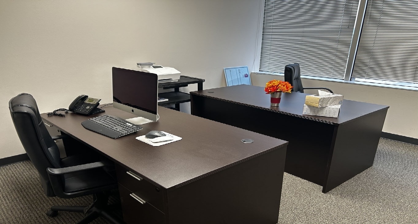Rent office West Mockingbird Lane 1111 — photo 10