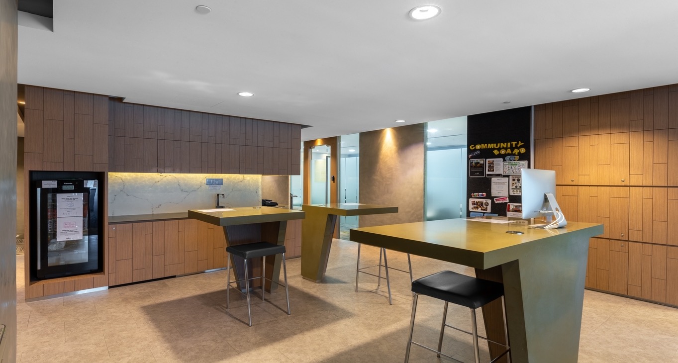 Rent office Wisma Atria — photo 5