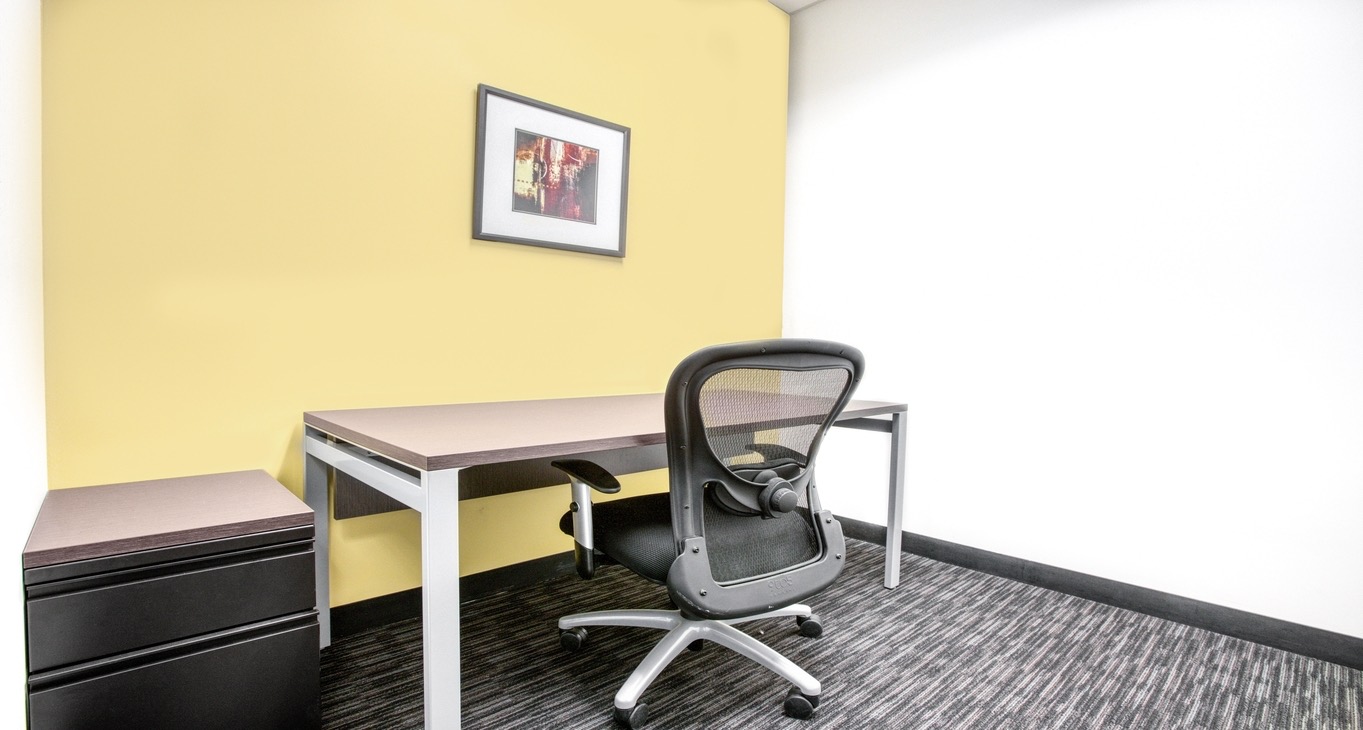 Trung tâm thương mại Zenith Ridge II Rent office Zenith Ridge II — photo 5