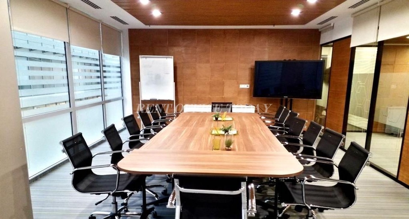 Rent office Global City — photo 5