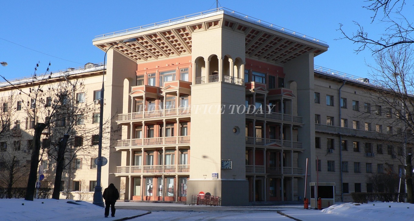Бизнес-центр Ленинский 42 Rent office Ленинский 42 — photo 1