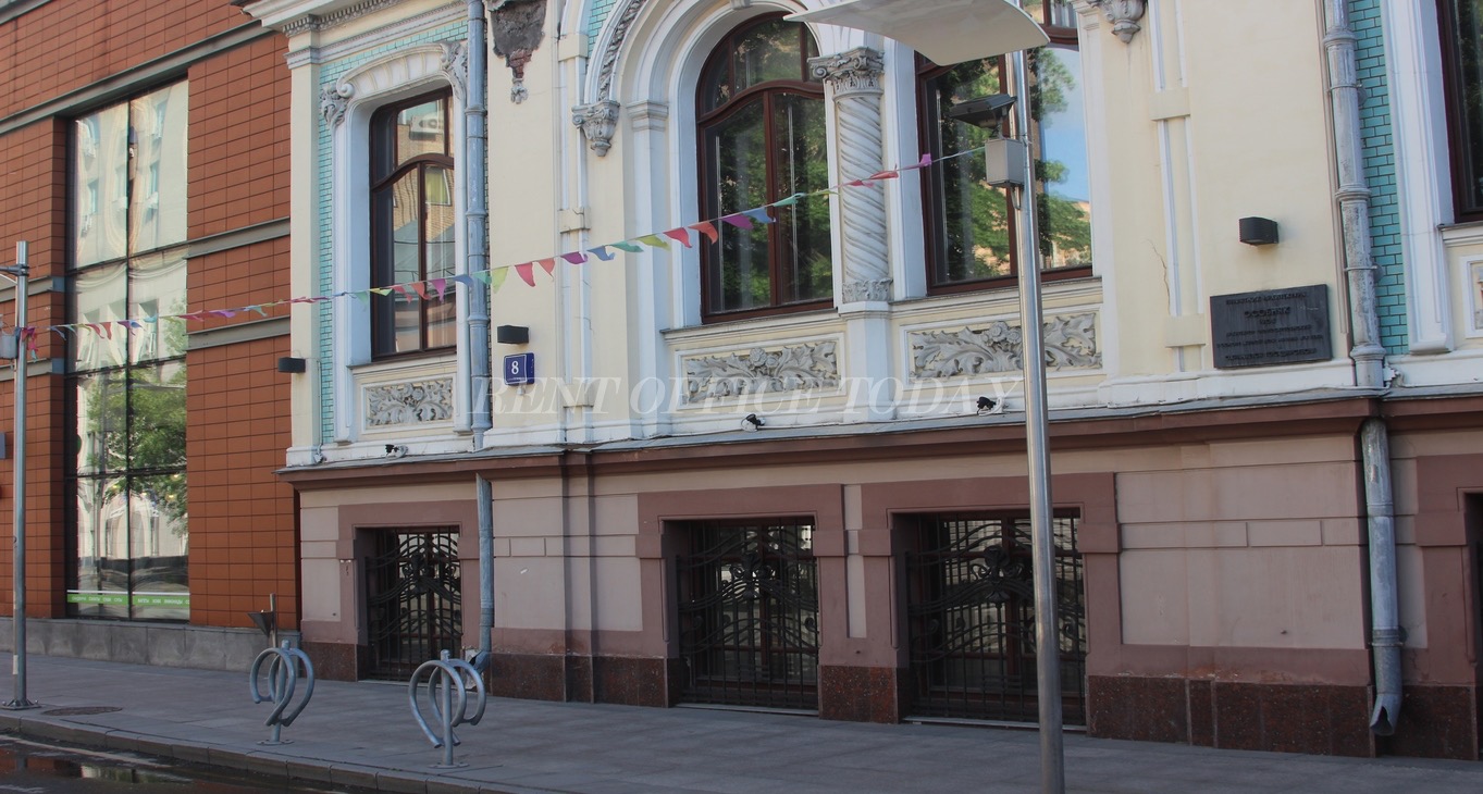 Средний Овчинниковский 8с2, Средний Овчинниковский переулок, 8/2 — office space for rent, photo 1
