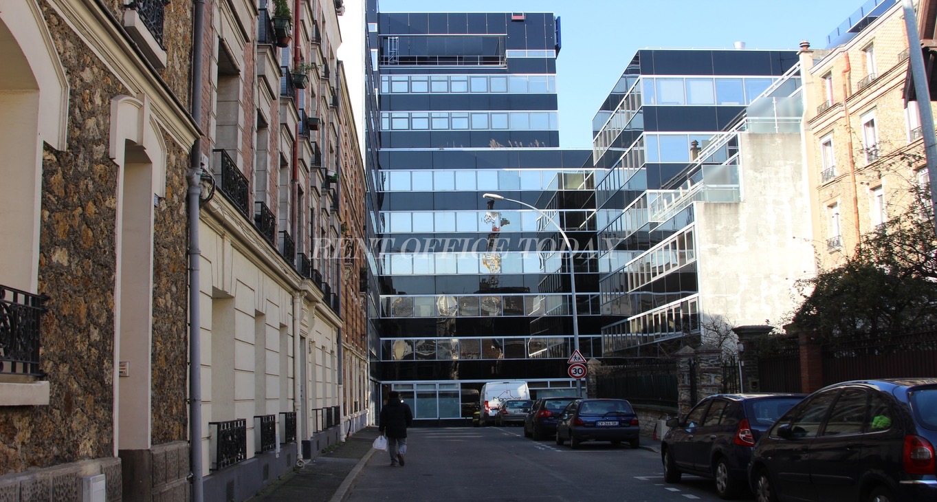 Rent office 26-40 Rue d’Oradour-sur-Glane — photo 6