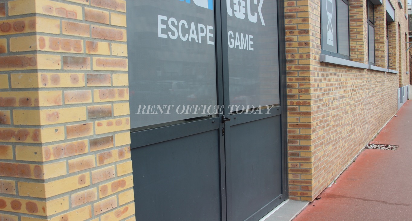 Rent office 47 Rue de la Vanne — photo 1