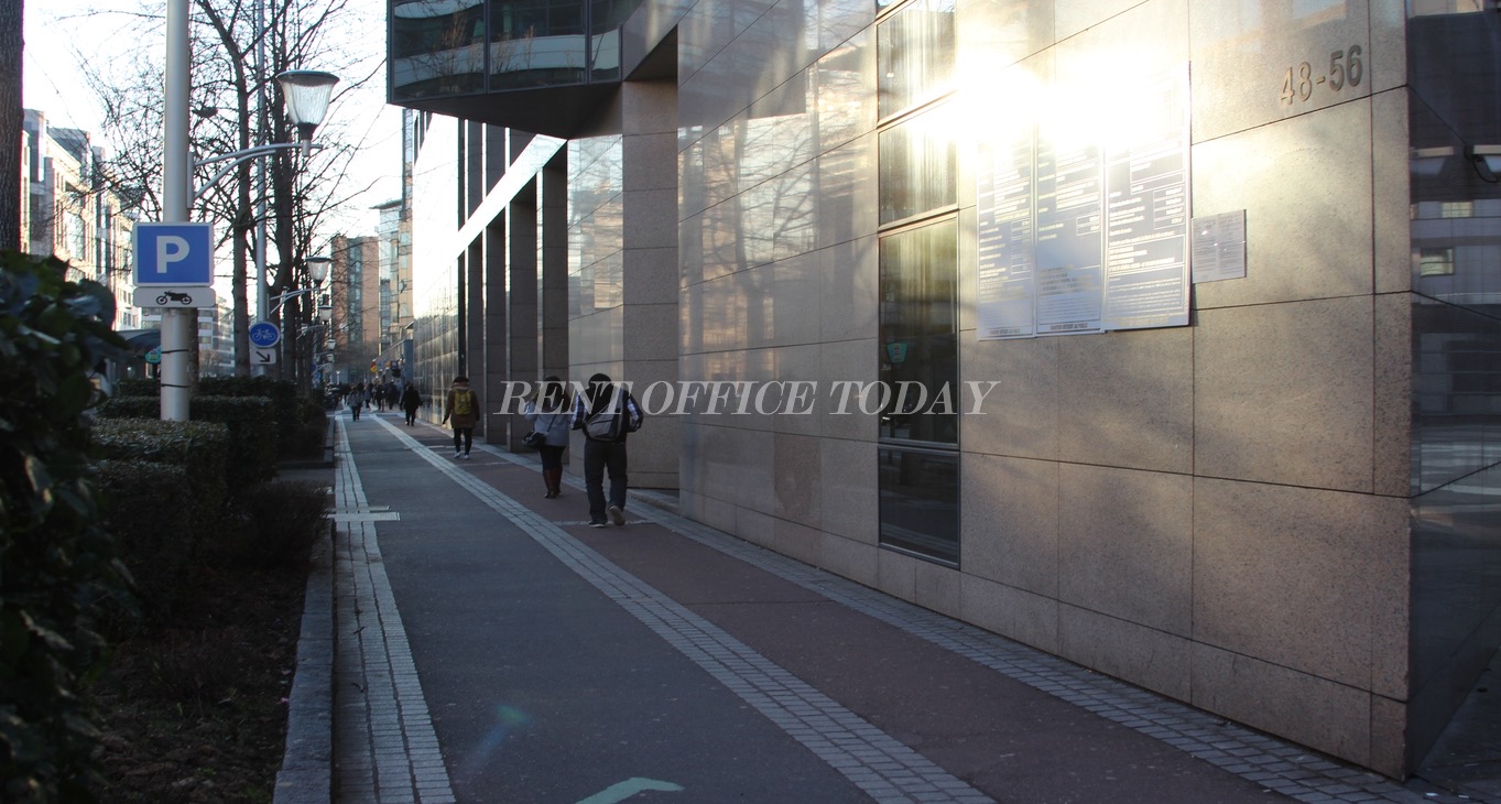 Rent office 48-54 Rue Camille Desmoulins — photo 3