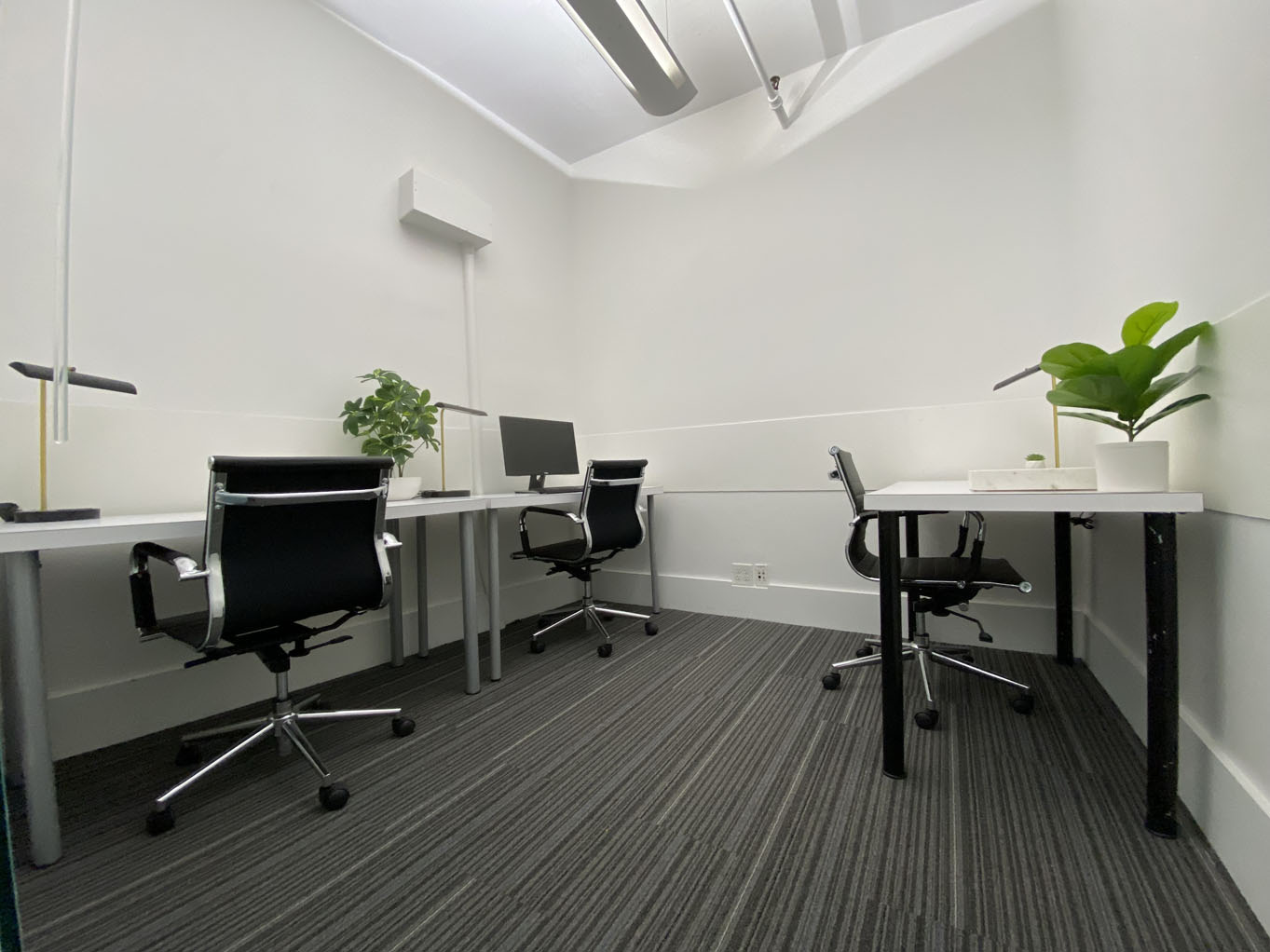 Rent office 353 West 48th Street — photo 7