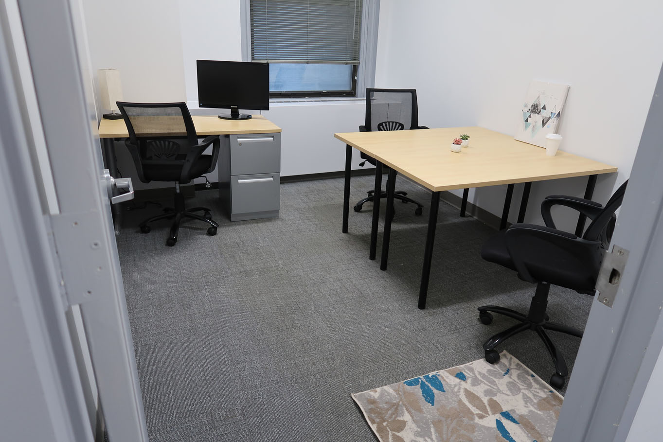 Pusat perniagaan 42 Broadway Rent office 42 Broadway — photo 4