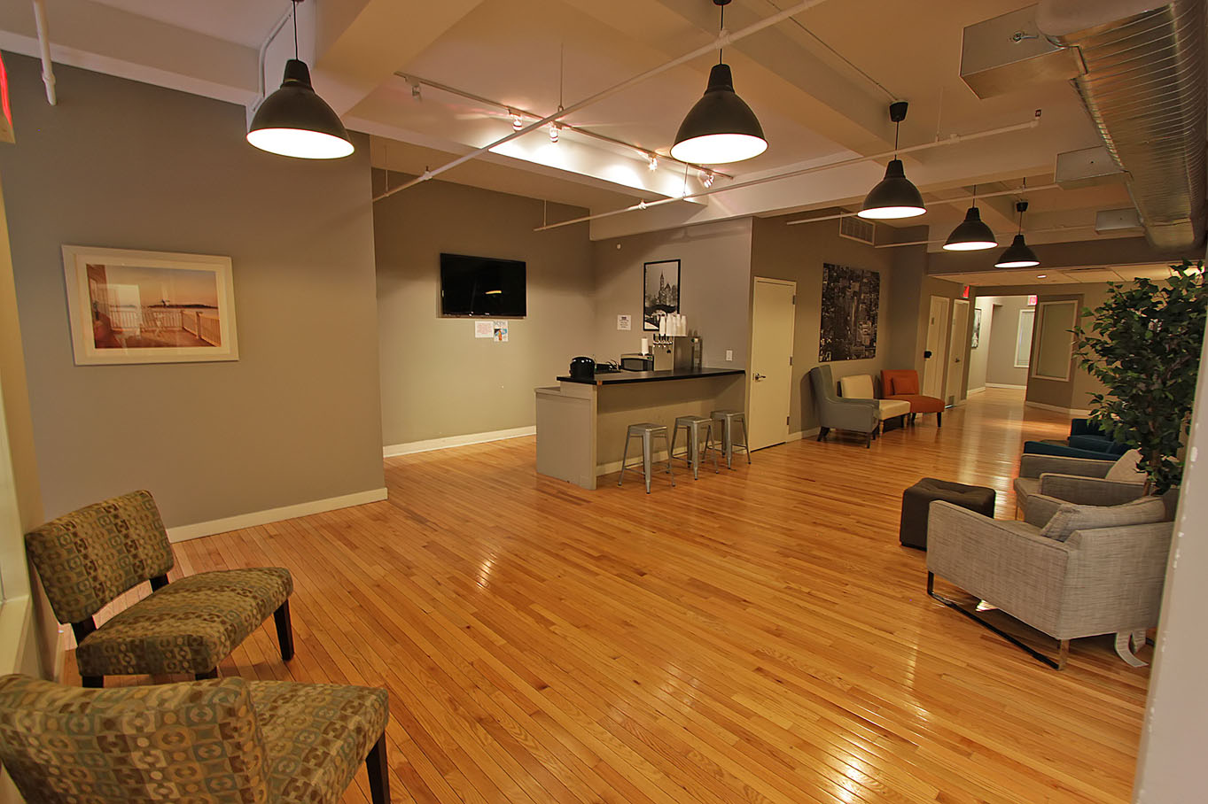 Rent office 1115 Broadway — photo 5