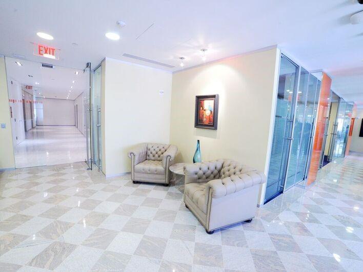 Rent office 1330 Avenue of the Americas — photo 6