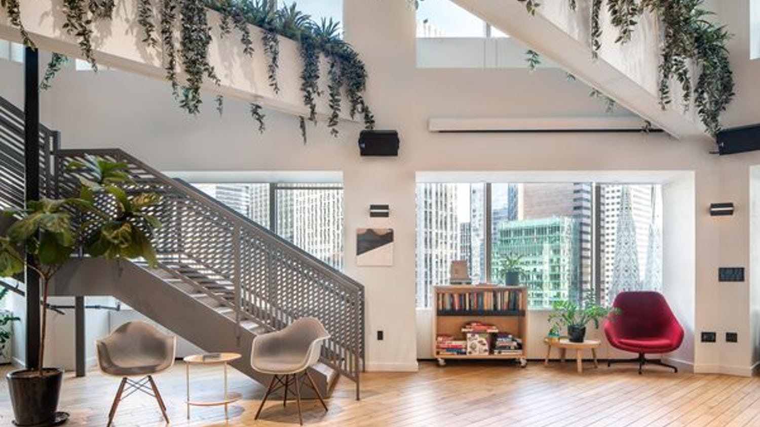 Pusat perniagaan 12 East 49th Street Rent office 12 East 49th Street — photo 9