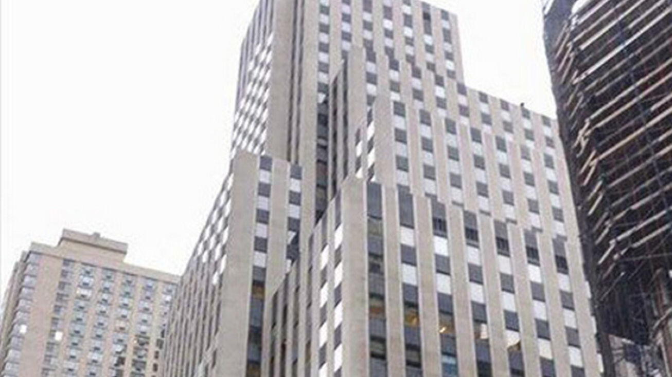 Pusat perniagaan Broadway 1740 Rent office Broadway 1740 — photo 8