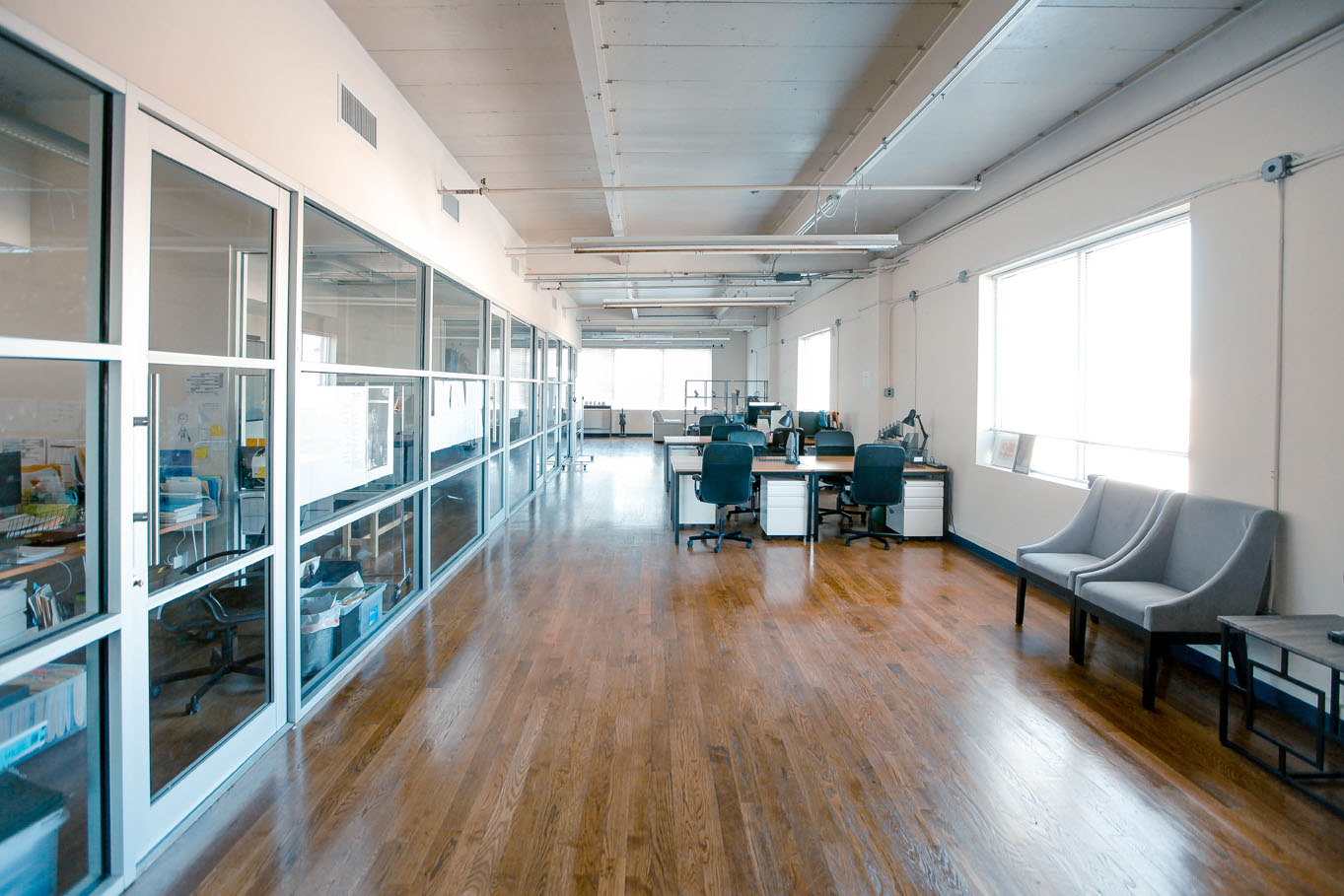 Rent office 3640 37th St — photo 2