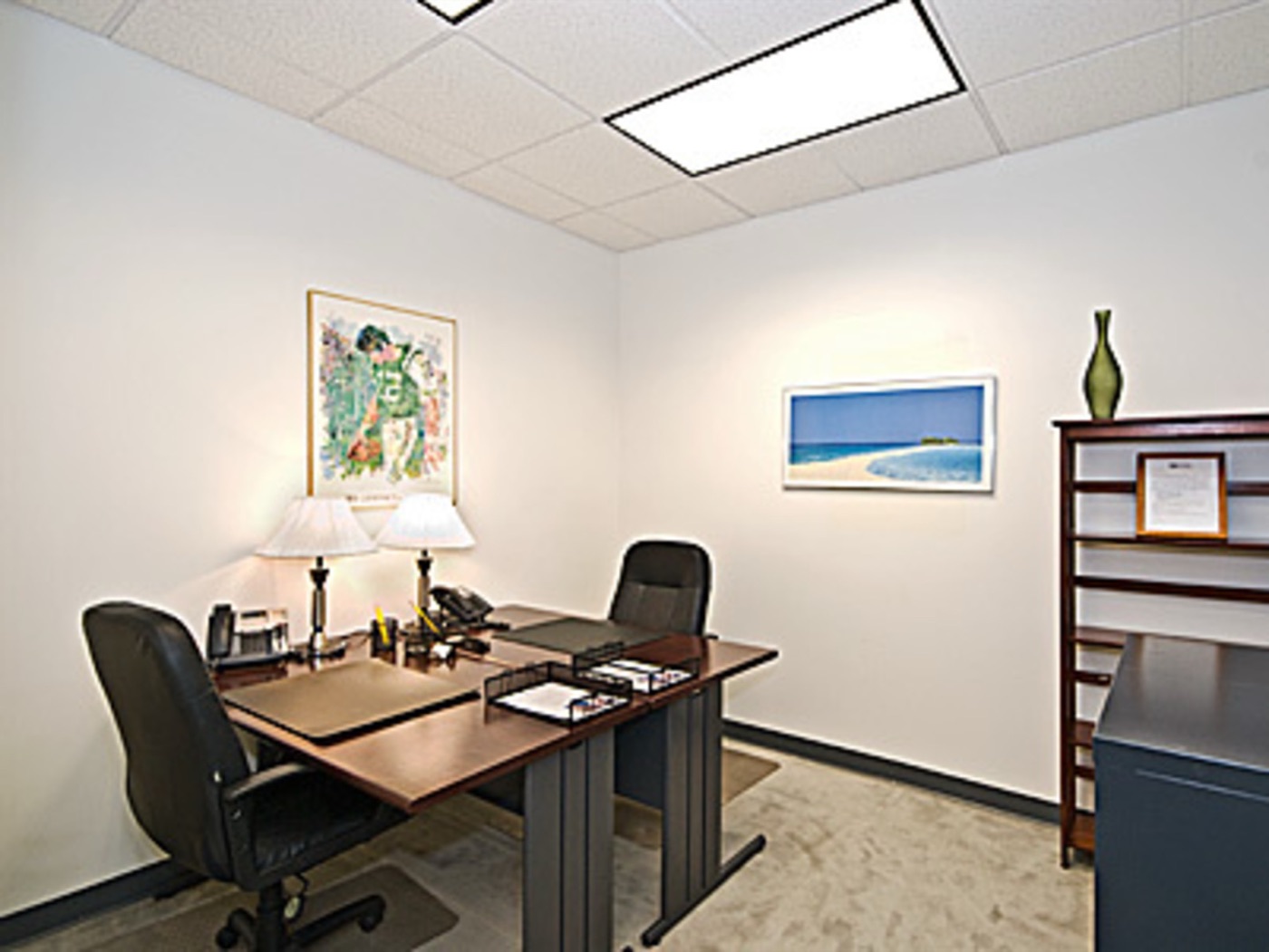 Rent office 708 Third Avenue — photo 4