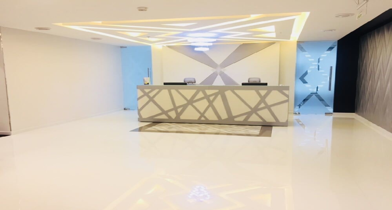 Rent office Platinum Tower — photo 1
