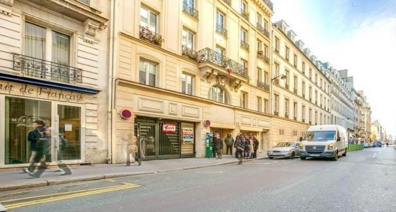 Rent office 73 Rue de Vaugirard — photo 1