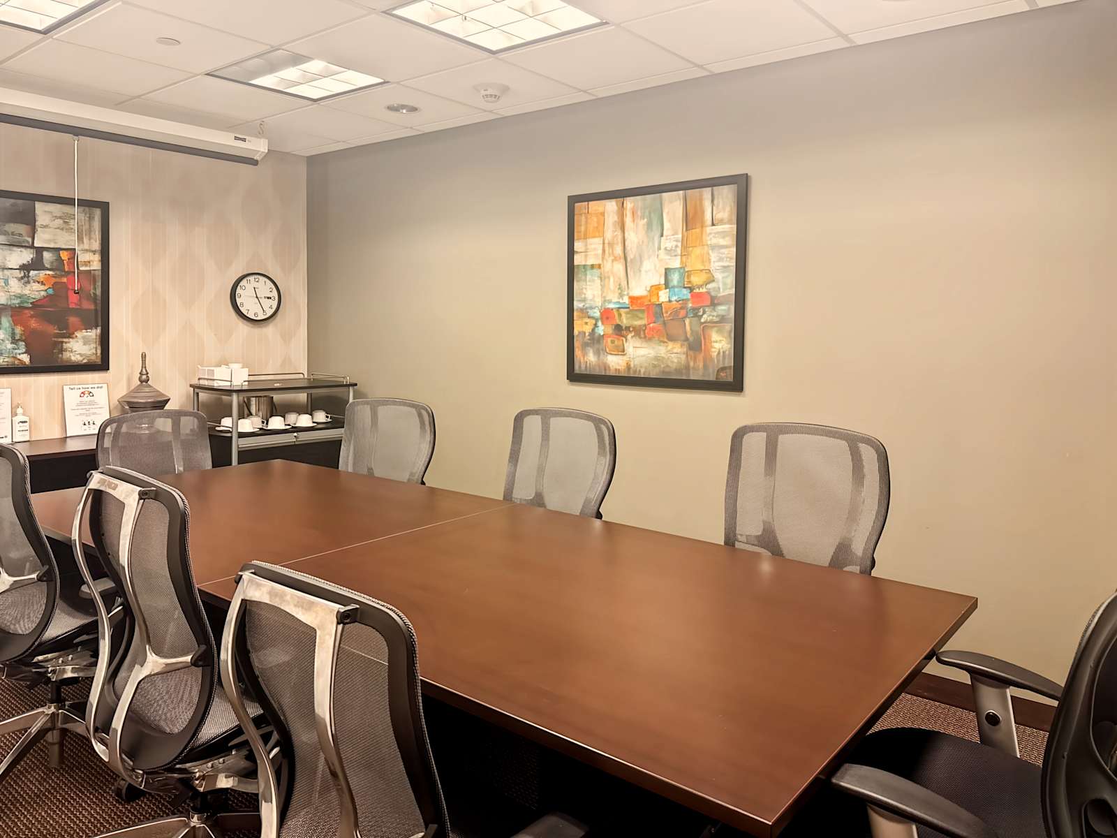Rent office 100 Duffy Avenue — photo 3
