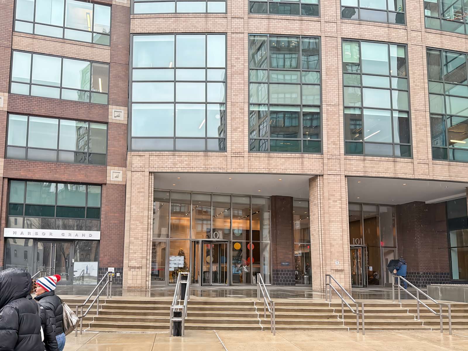 Pusat perniagaan 101 Avenue of the Americas Rent office 101 Avenue of the Americas — photo 1