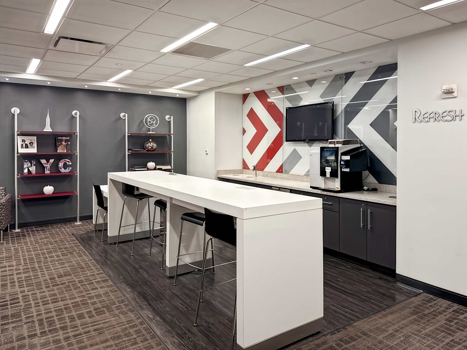 Rent office 104 West 40th Street — photo 6
