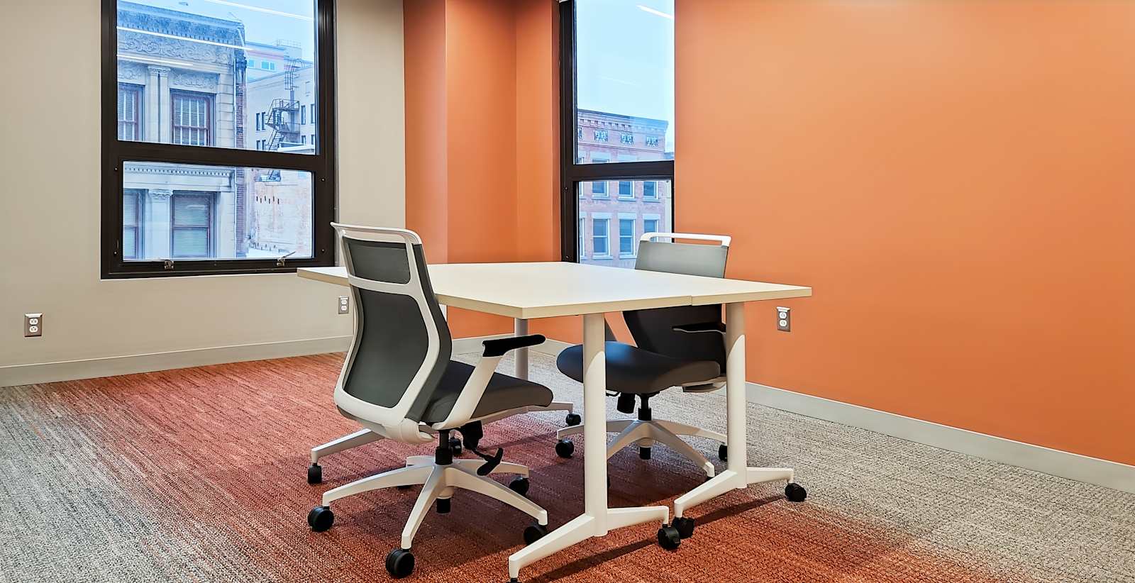 Pusat perniagaan 125 East State St Rent office 125 East State St — photo 4