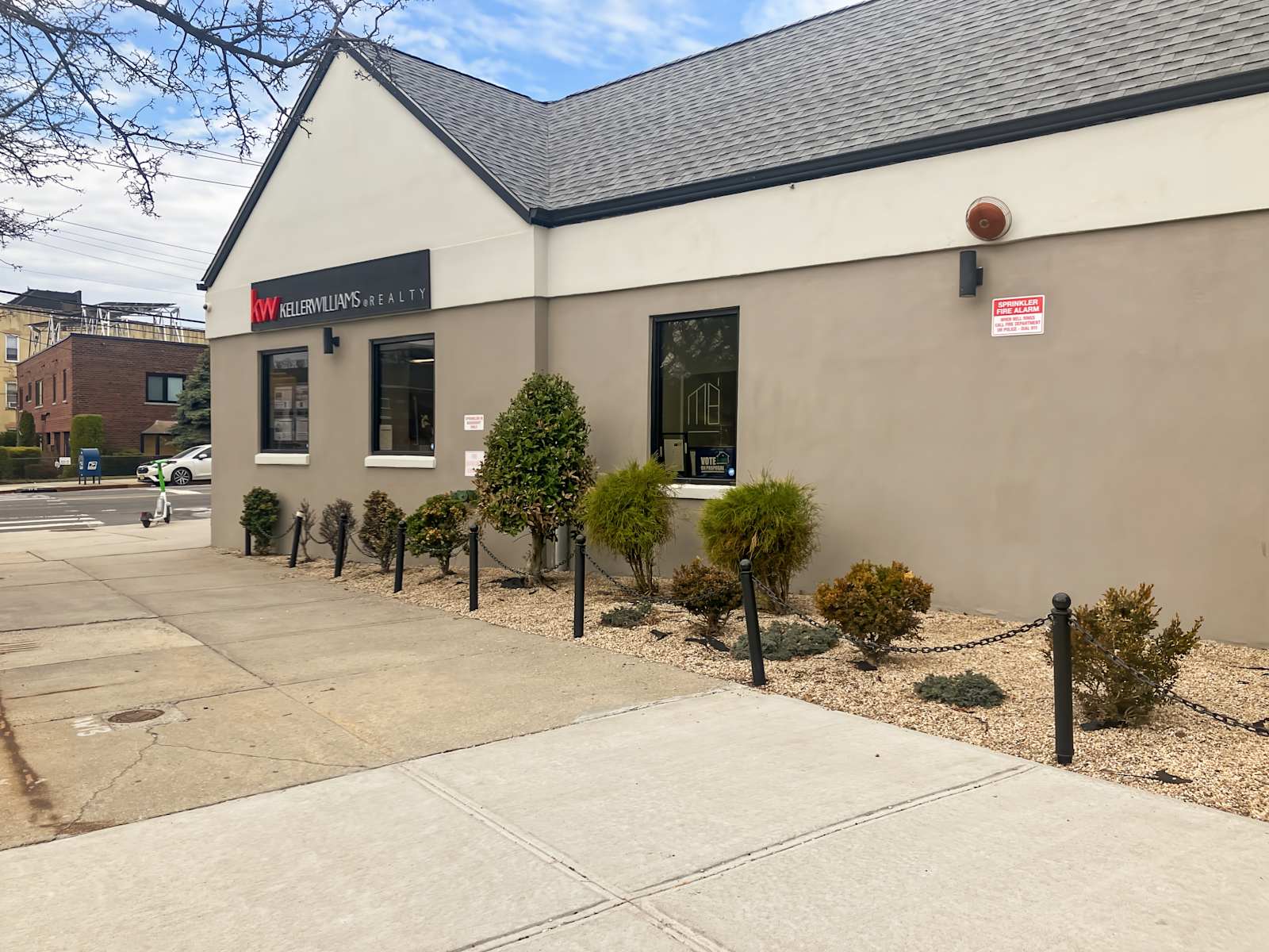 Pusat perniagaan 1500 Astor Ave Rent office 1500 Astor Ave — photo 1