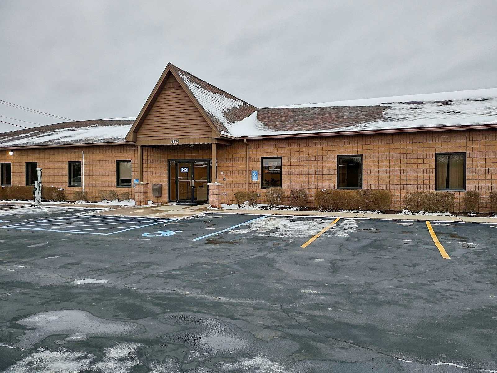 Pusat perniagaan 1795 Baseline Rd Rent office 1795 Baseline Rd — photo 1