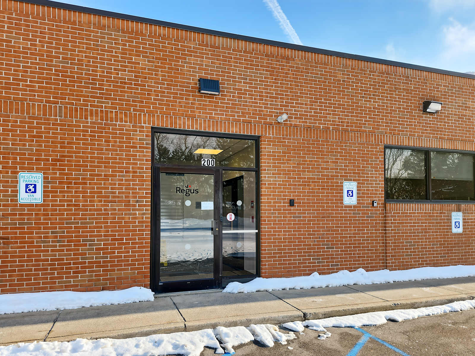 Pusat perniagaan 251 John James Audubon Pky Rent office 251 John James Audubon Pky — photo 1